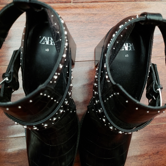 Used only twice - Picture 3 of 4